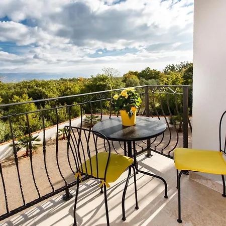 Luxury Palmer Krk Guest house 4*