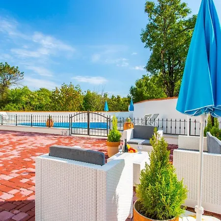 Luxury Palmer Krk Gostinjska kuća