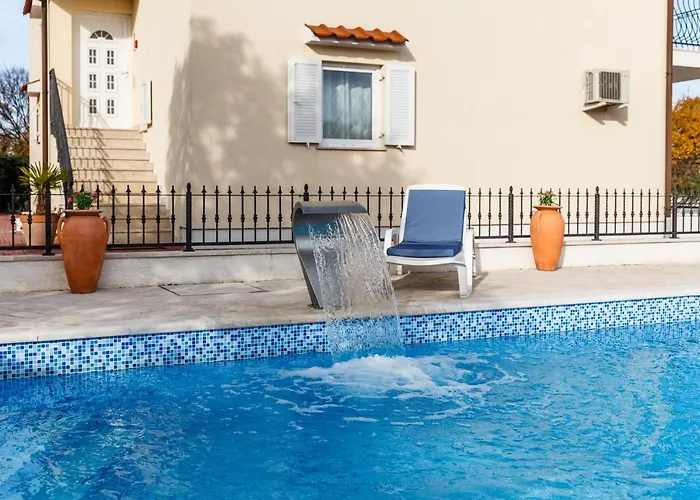 Πανσιόν Luxury Palmer Krk 4*